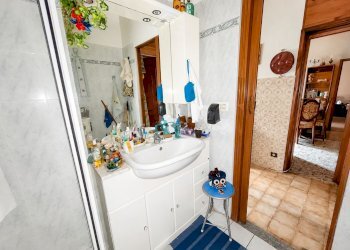 BAGNO - Trilocale Borgata Chiabriera, 1, Pomaretto - foto 13