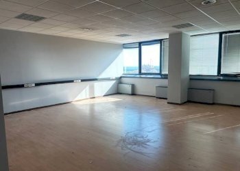 Interno non residenziale - Ufficio via Pietro Chiesa, 7, Genova (zona Sampierdarena) - foto 20