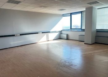 Interno non residenziale - Ufficio via Pietro Chiesa, 7, Genova (zona Sampierdarena) - foto 22