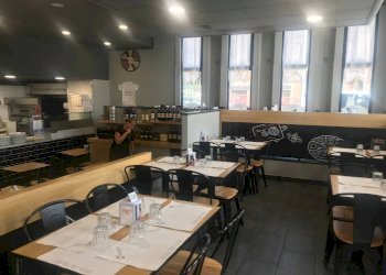 Negozio via Pietro Chiesa, 7, Genova (zona Sampierdarena) - foto 14