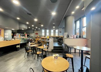 Negozio via Pietro Chiesa, 7, Genova (zona Sampierdarena) - foto 31