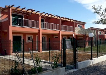 esterno1.jpg - Monolocale Via Aurelia lato Pisa  284/A, Sarzana - foto 1