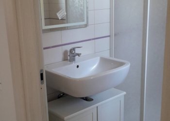 2015-09-12 09.46.47.jpg - Monolocale Via Aurelia lato Pisa  284/A, Sarzana - foto 9