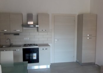 2015-09-12 09.46.05.jpg - Monolocale Via Aurelia lato Pisa  284/A, Sarzana - foto 11