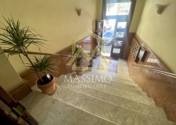 ingresso stabile - One-room apartment Via Dacia, Roma - photo 22