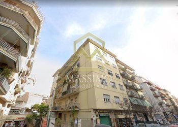 celano.JPG - Four-room apartment Via Tommaso da Celano, Roma - photo 2