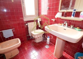 IMG_1664.JPG - Four-room apartment Via Tommaso da Celano, Roma - photo 14