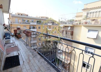 IMG_1704.JPG - Four-room apartment Via Tommaso da Celano, Roma - photo 26