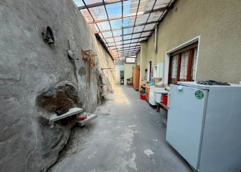 veranda p1° - Villa Trifamiliare via Carlo Alberto, 7, Pomaretto - foto 34