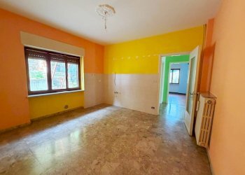 cucina p2° - Villa Trifamiliare via Carlo Alberto, 7, Pomaretto - foto 47