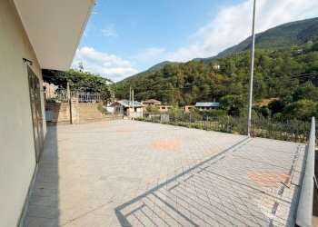 terrazzo - Villa Trifamiliare via Carlo Alberto, 7, Pomaretto - foto 3