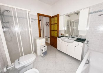 bagno pt° - Villa Trifamiliare via Carlo Alberto, 7, Pomaretto - foto 72