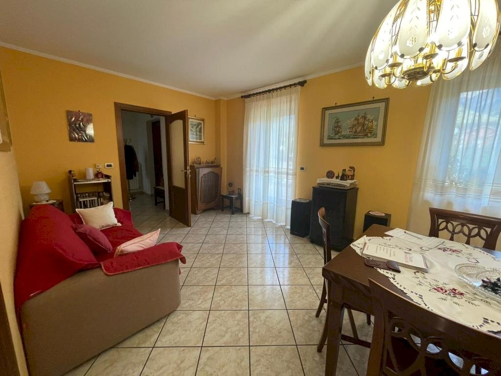 Semi-detached house via Carlo Alberto, 85, Pomaretto - photo 2