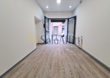 20230520_111026.jpg - Commercial Premises Catanzaro - photo 9