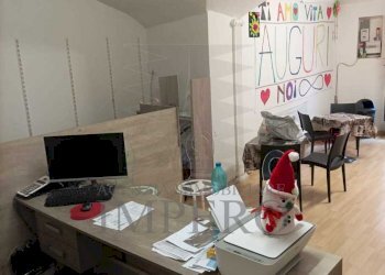 locale - Magazzino Via Giuseppe Garibaldi 57, Ventimiglia - foto 3