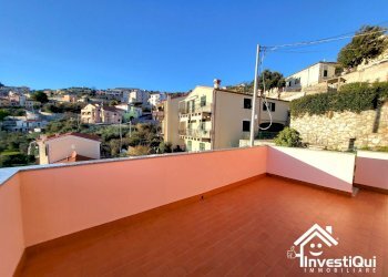 TERRAZZA - Trilocale Piazza Plebiscito 27, Magliolo - foto 3