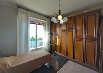 017 - Camera 2 (4).jpg - Appartamento Camogli - foto 16