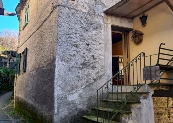 Casa indipendente Lumarzo - foto 1