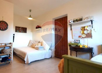 Casale Strada San pietro 
 Apricale, IM, Apricale - foto 12