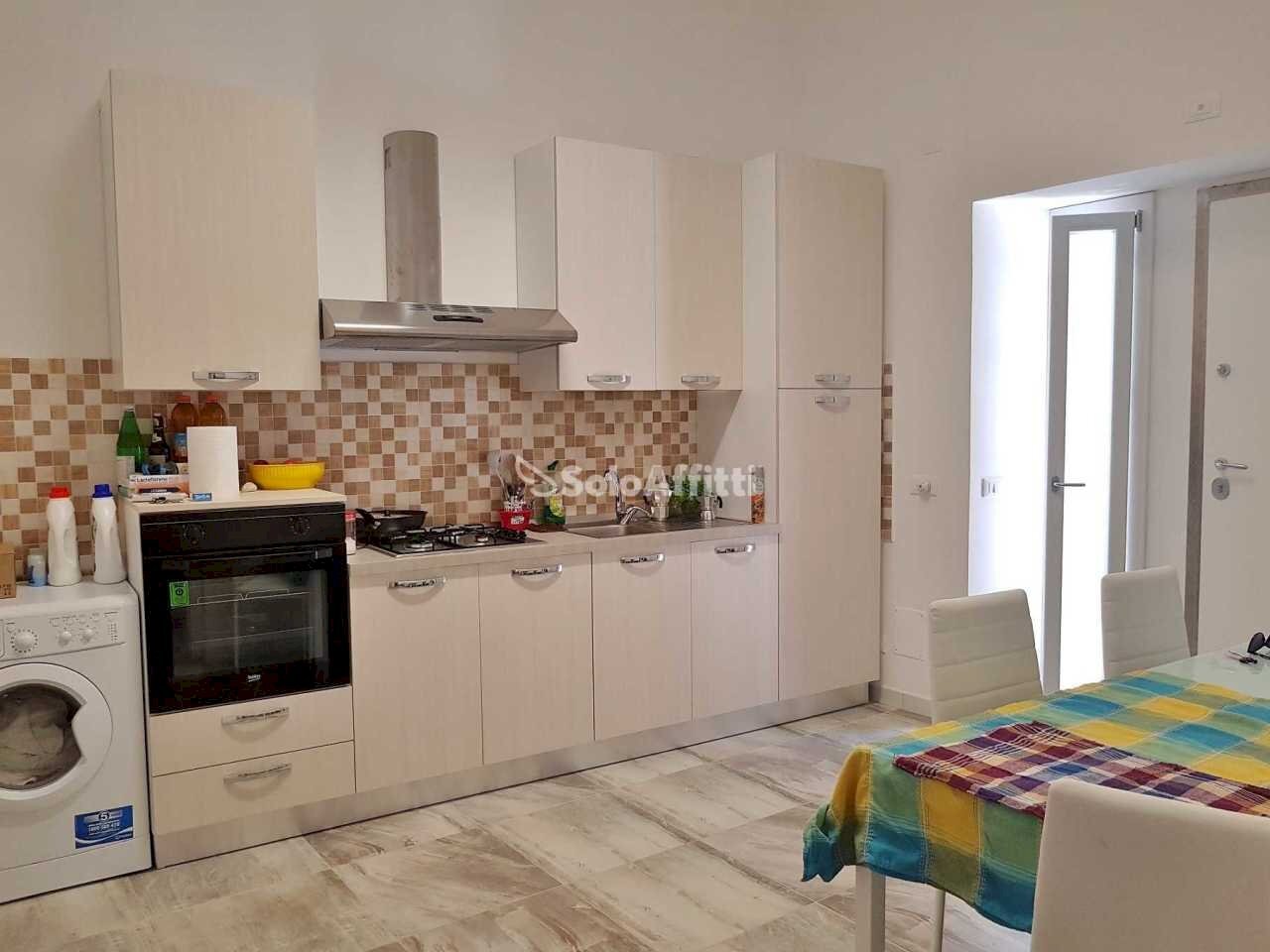 zona giorno - Three-room apartment Catanzaro - photo 1