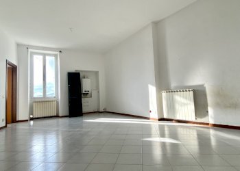 IMG_8609.jpeg - Appartamento Piazza Quaglia 1, Diano Castello - foto 16