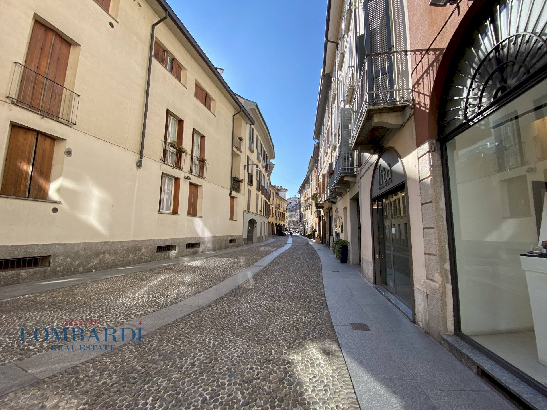 Negozio Via Madonnina, Milano - foto 2