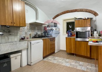 Semi-detached house Altare, SV, Altare - photo 11