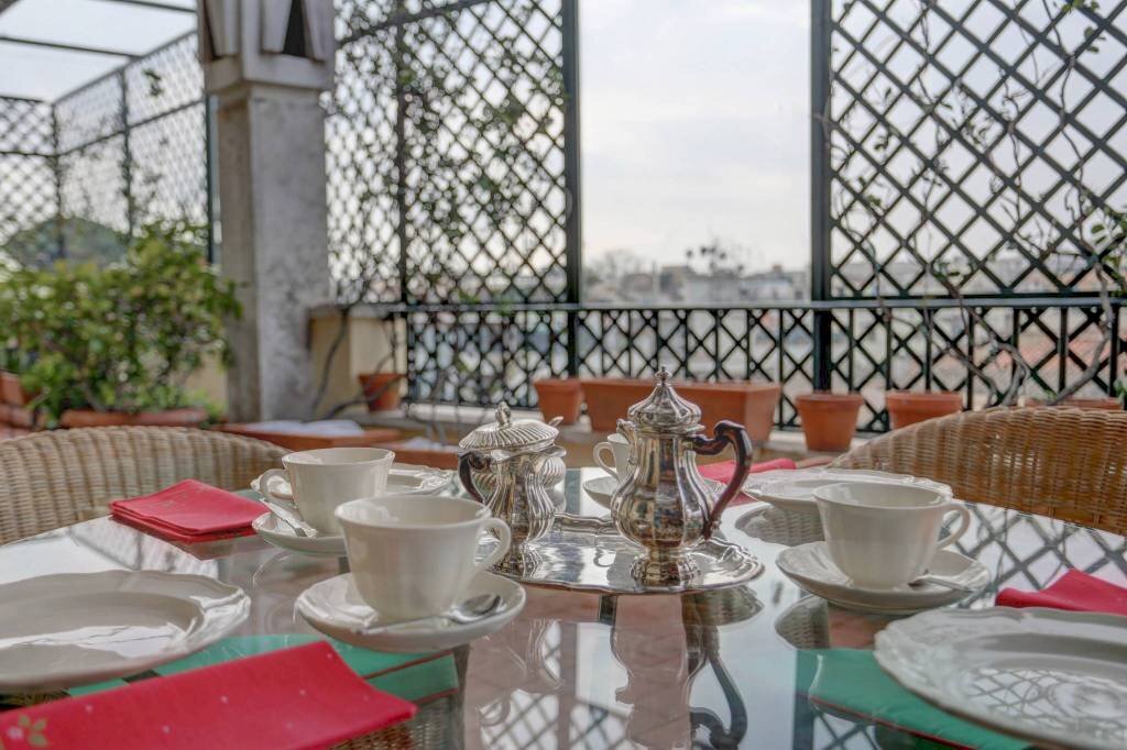 terrazza - Attico largo Messico, 1, Roma - foto 1