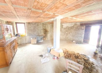 magazzino - Baita Frazione Roreto, 122, Roure - foto 34