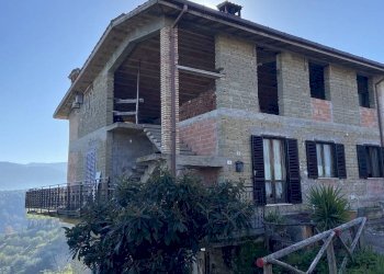 Casa indipendente via Giovanni Pascoli, 3, Montelibretti - foto 2