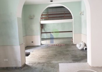 Commercial Premises Piazza Cavour 8, Livorno - photo 5