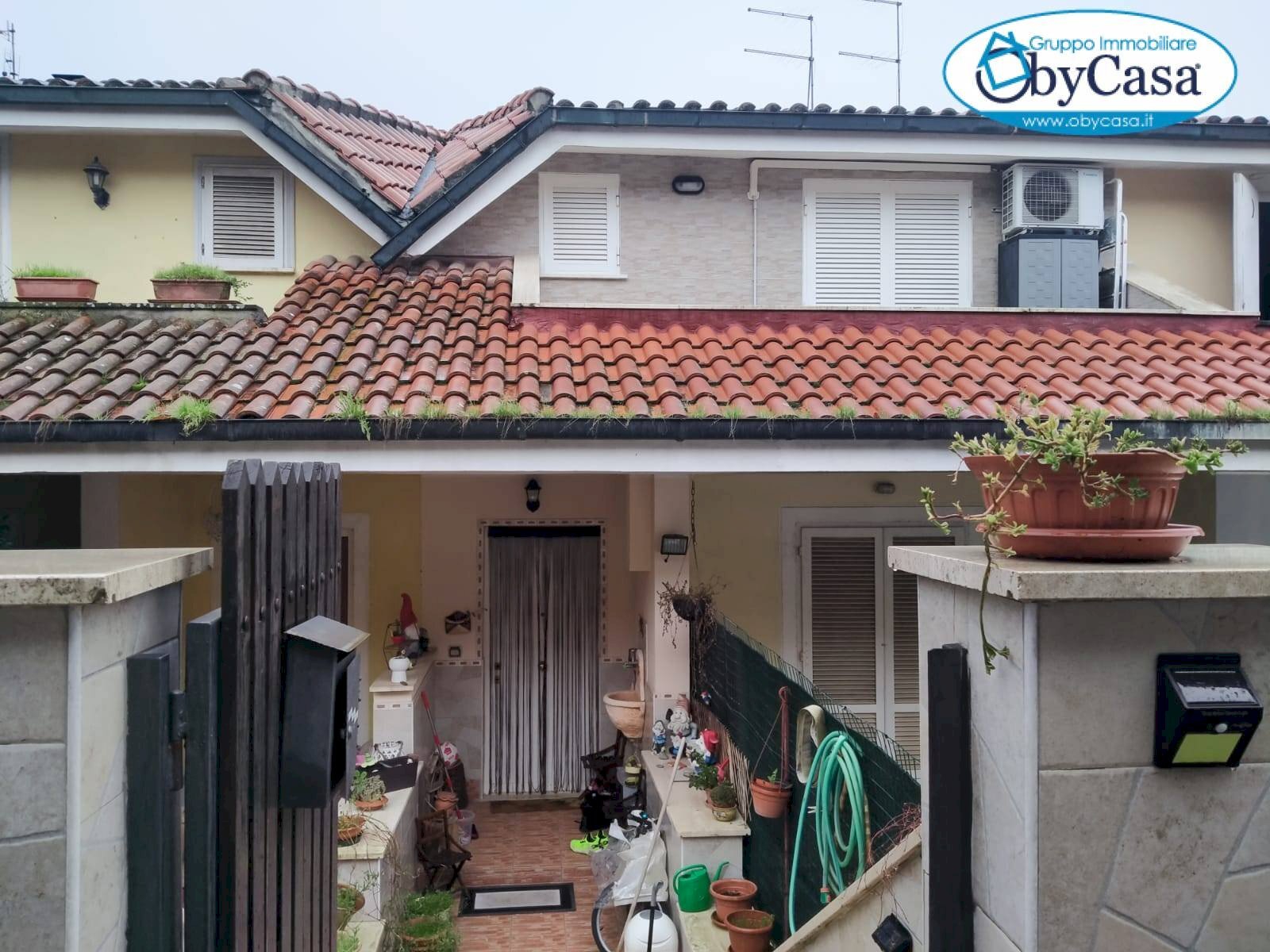 Terraced Villa via roma, Manziana - photo 1