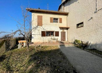 Facciata - Casa indipendente via Giuseppe Sacheri, 28, Pianfei - foto 21