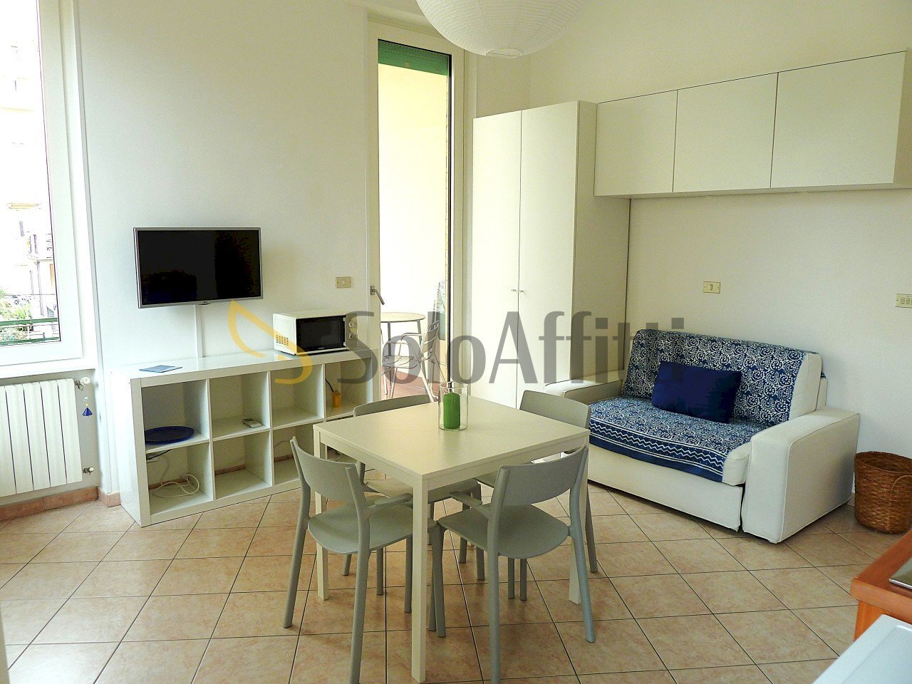 Zona giorno e notte - One-room apartment Corso Trento Trieste 53, Sanremo - photo 1