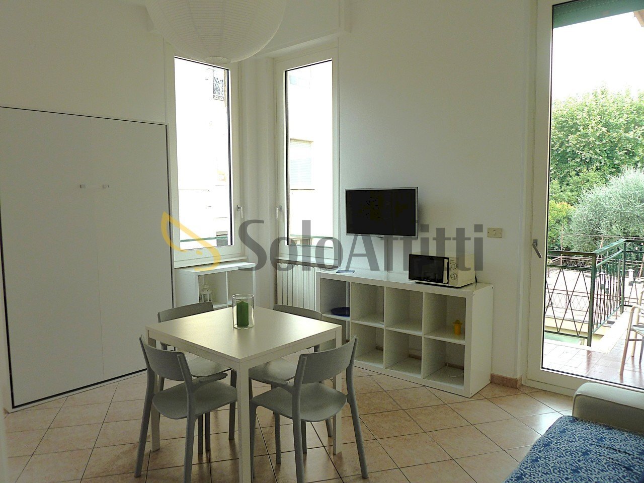 Zona giorno e notte - One-room apartment Corso Trento Trieste 53, Sanremo - photo 3