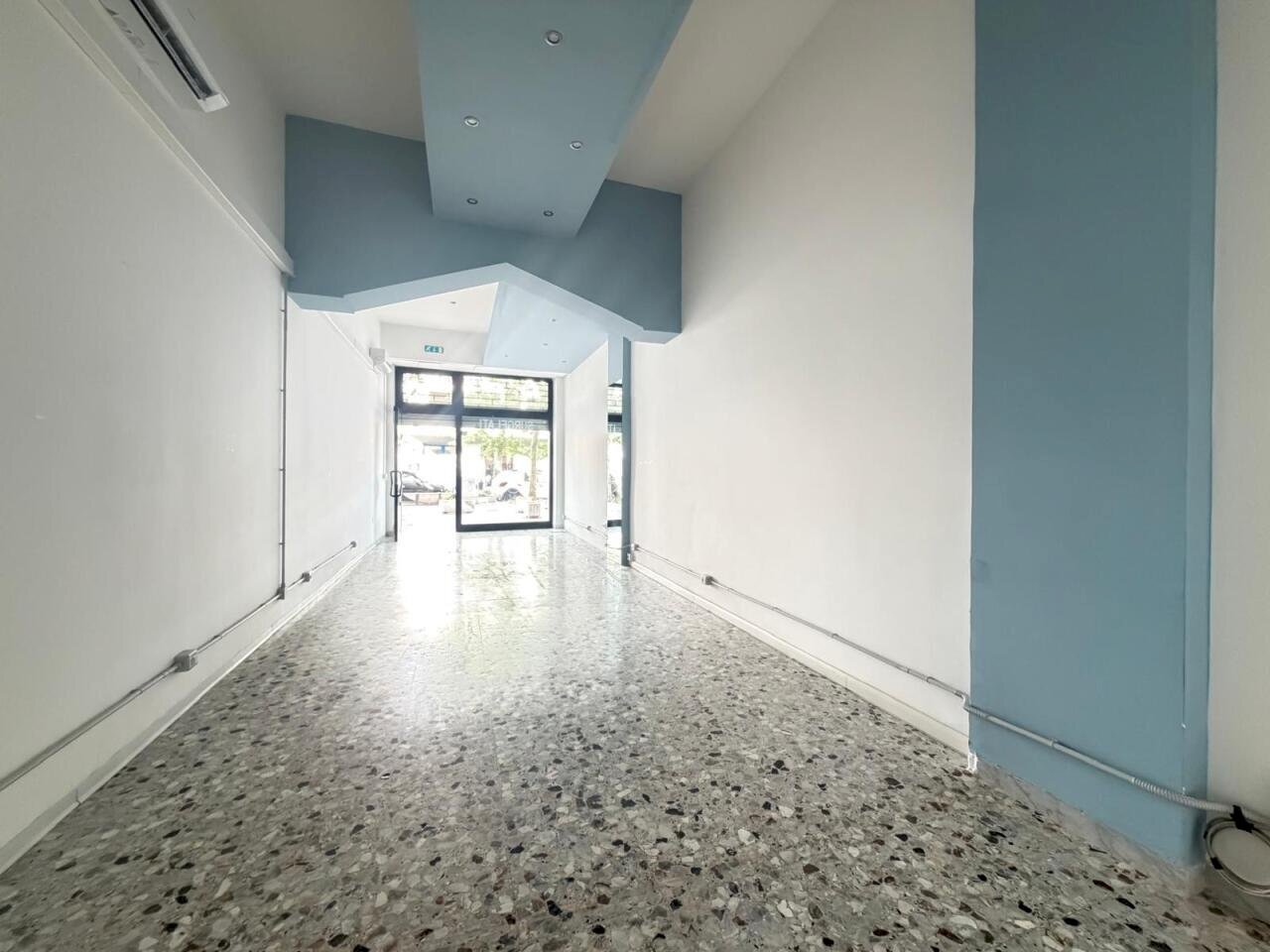 3.jpg - Locale Commerciale VIALE MAIELLA 23, Francavilla al Mare - foto 1