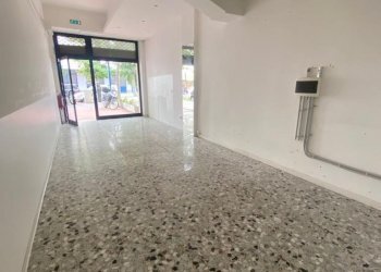 WhatsApp Image 2022-09-14 at 00.28.54(3).jpeg - Locale Commerciale VIALE MAIELLA 23, Francavilla al Mare - foto 3