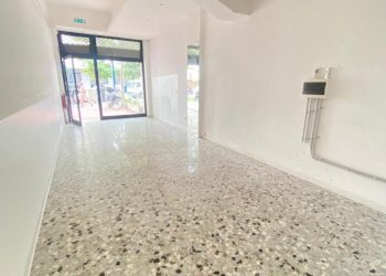 WhatsApp Image 2022-09-14 at 00.28.55.jpeg - Locale Commerciale VIALE MAIELLA 23, Francavilla al Mare - foto 4