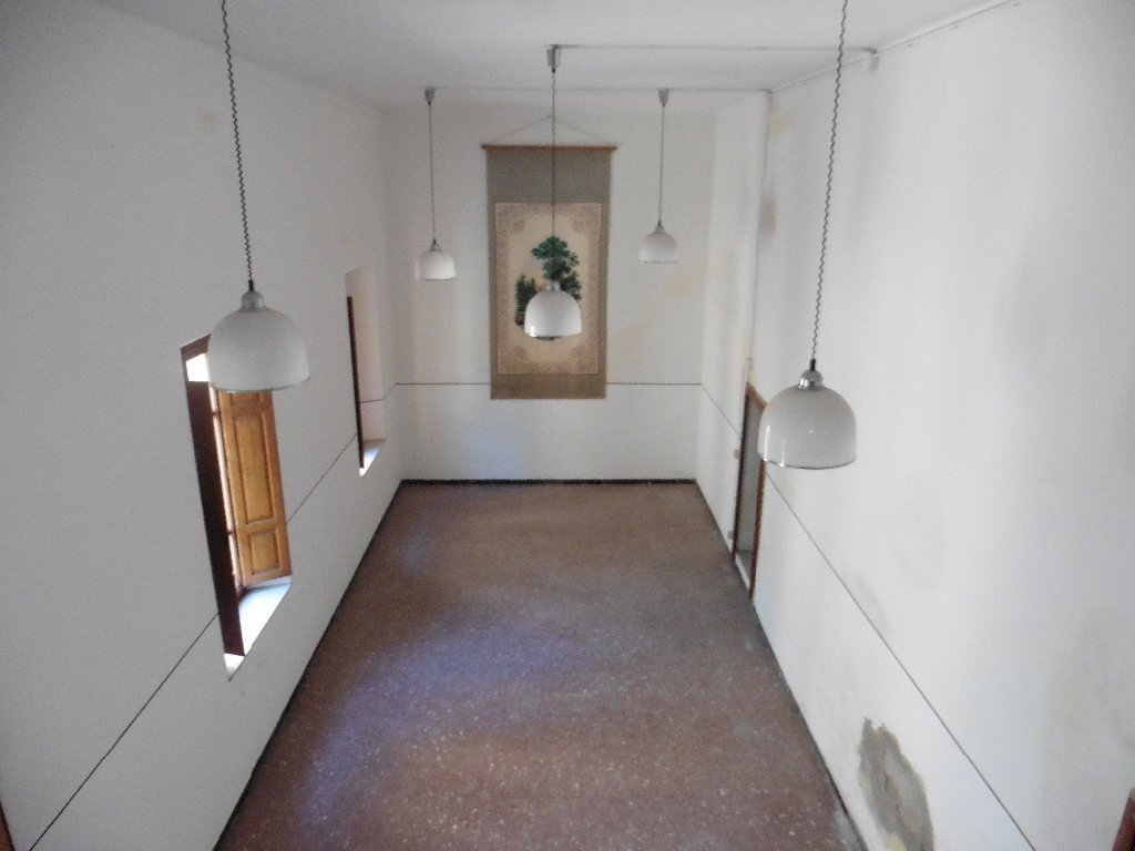 568389-id6u23c.JPG - Stable - Palace Calci - photo 3