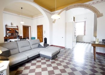 2017-08-10-PHOTO-00010841.jpg - Appartamento Pisa - foto 14