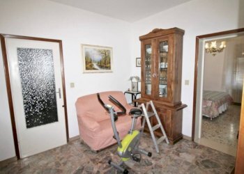 m-c (3).jpg - Appartamento Calci - foto 1