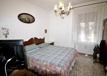 m-c (4).jpg - Appartamento Calci - foto 5