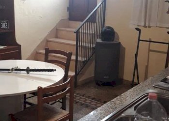 64666198_2256411511276728_3282627200636944384_n.jp - Appartamento Portoferraio - foto 10