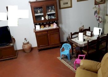 52297902_2177708885813658_966079367690059776_n.jpg - Villa a Schiera Calci - foto 24