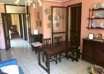 574514-451hxb68lhb.jpg - Appartamento Calci - foto 1