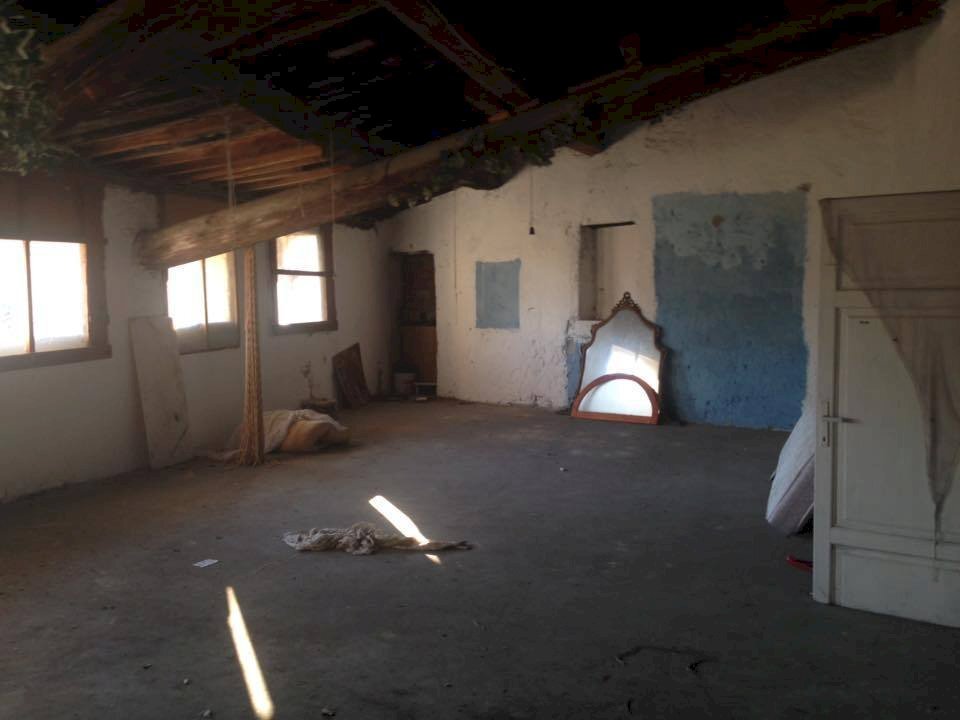 36088305_2018960395021842_2765694987113857024_n.jp - Townhouse Calci - photo 1