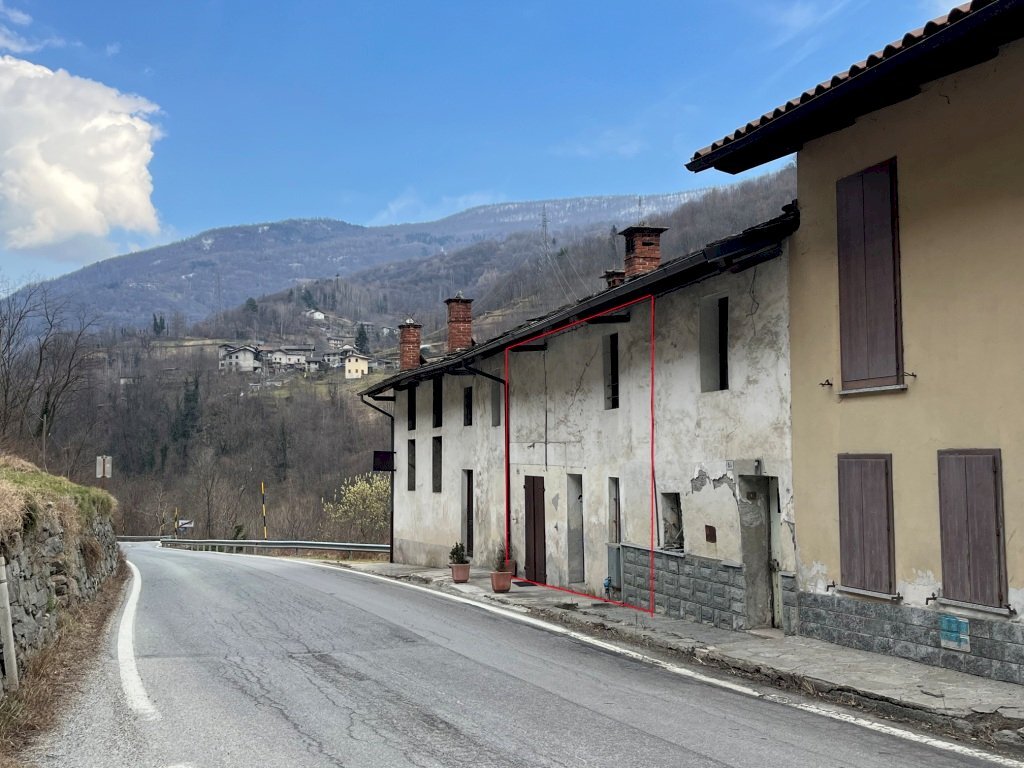 FACCIATA - Porzione di casa borgata Trossieri, 5, Perrero - foto 1