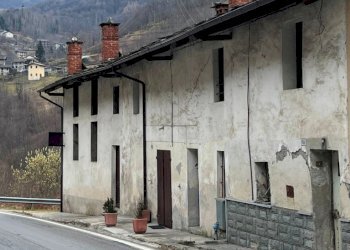 FACCIATA - Portion of a house borgata Trossieri, 5, Perrero - photo 2