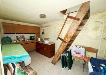 CAMERA PIANO SEMI-INTERRATO - Portion of a house borgata Trossieri, 5, Perrero - photo 21