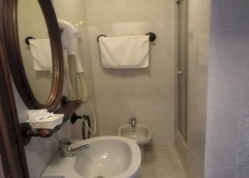 Stable - Palace via Montenero, Bardonecchia - photo 11